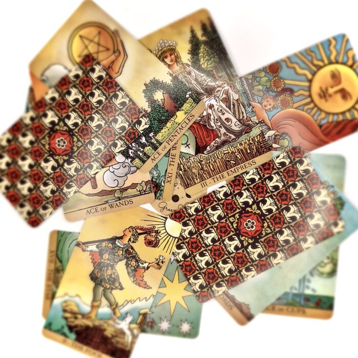 Radiant Wise Spirit Tarot - Tarot Promiennego Mądrego Ducha - obrazek 2